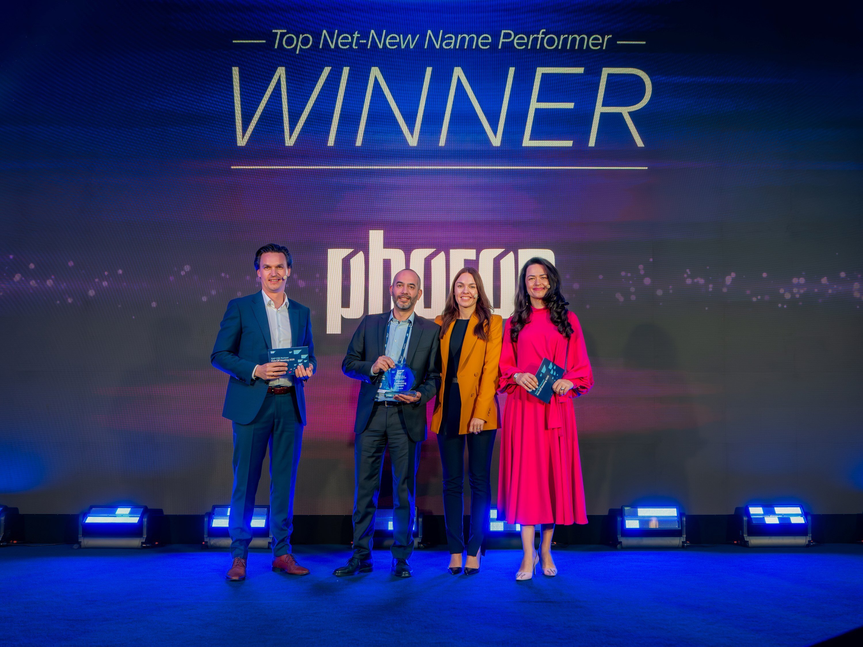 2026-03-31_Top Net New Name Performer 2025_Verleihung_original1