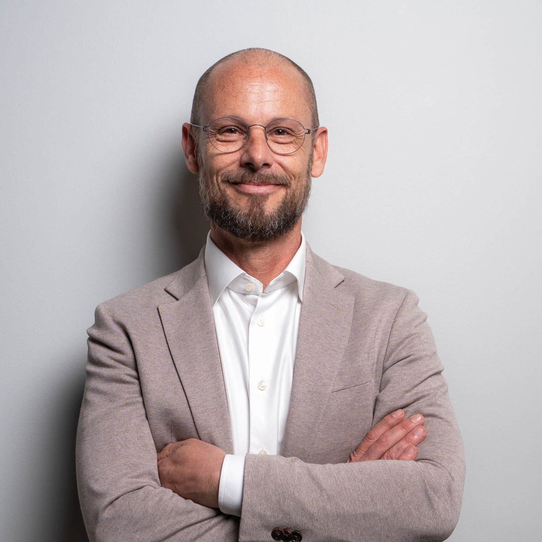 Phoron-Business-Portrait-Christian-Hopfner_2026_quadratisch